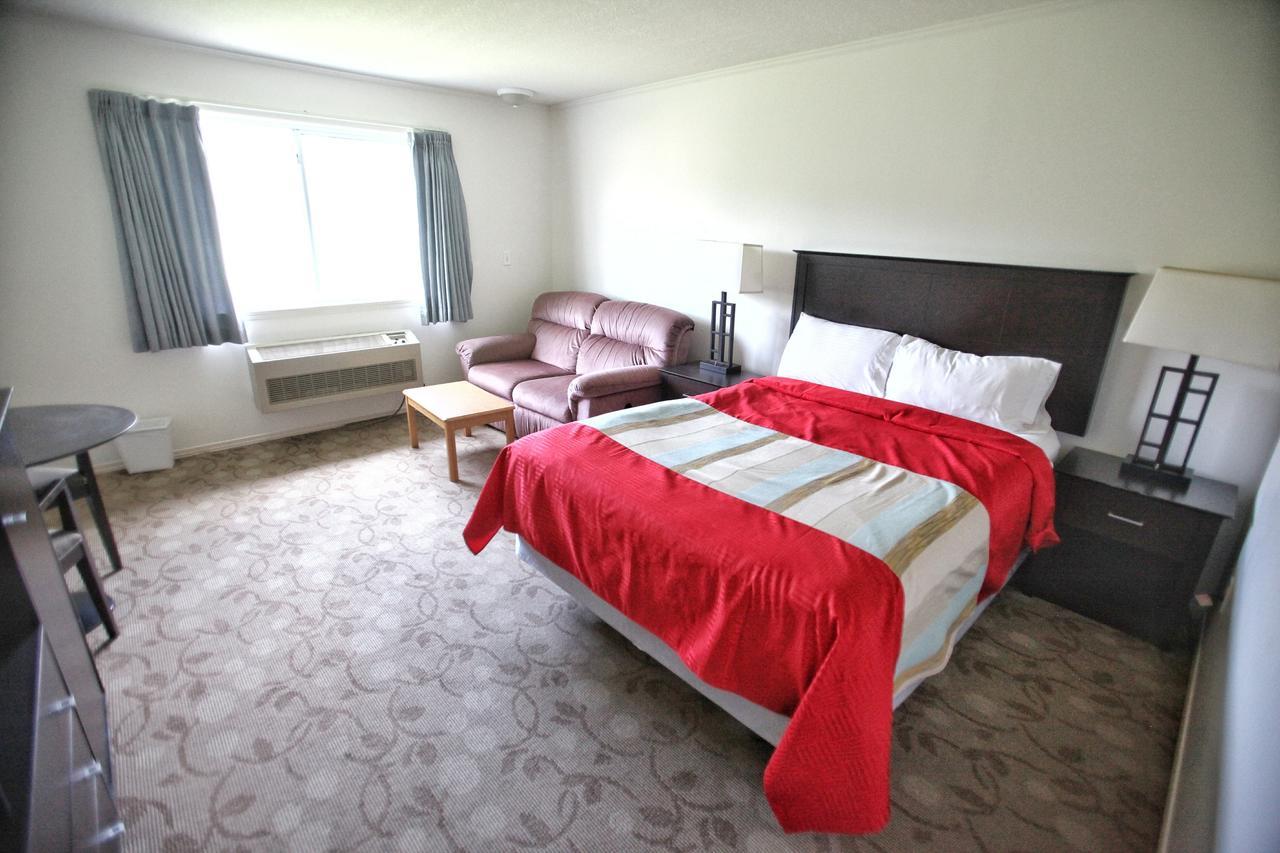Best Budget Inn & Suites カムループス エクステリア 写真